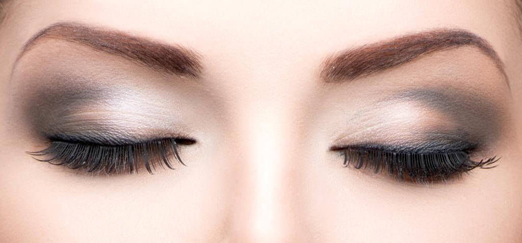 É possível arquear as sobrancelhas com Botox?