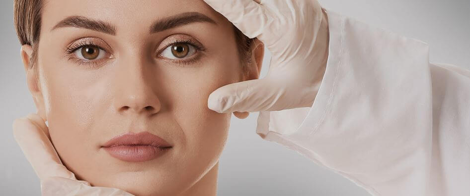 Sulco nasogeniano – Quais são as causas e tratamentos do “Bigode Chinês”